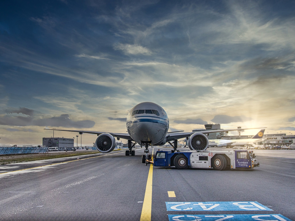LOT airplane